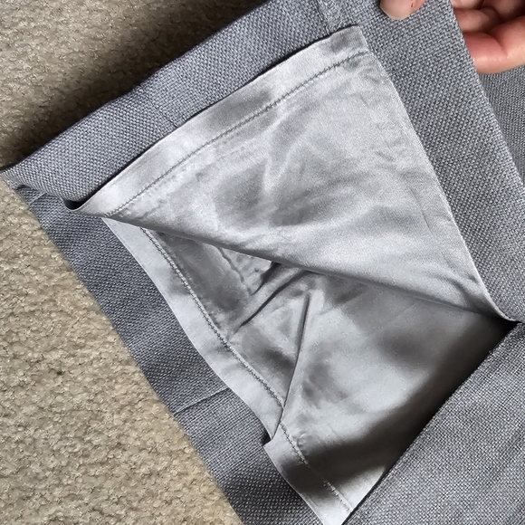 Gray Pencil Skirt | Banana Republic office wear Excellent condition - Picture 4 of 8